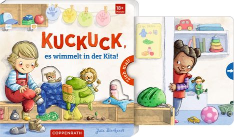 „KUCKUCK, es wimmelt in der Kita!“ Auf der Illustration spielen Kinder mit Spielzeug und kuscheligen Figuren.
