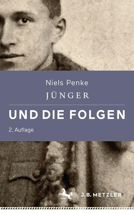 "Niels Penke JÜNGER UND DIE FOLGEN 2. Auflage". Sepia-Foto eines Mannes mit Anzug, Teil eines Buchcovers.