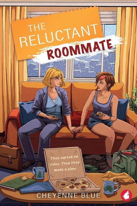 Titel: "The Reluctant Roommate". Zwei Frauen sitzen auf einem Sofa, halten sich an den Händen. Eine Pizza liegt auf dem Tisch.