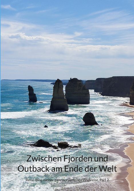 „Zwischen Fjorden und Outback am Ende der Welt“. Klippen am Meer mit blauem Himmel und sanften Wellen.