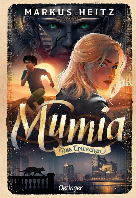 "Markus Heitz, Mumia, Das Erwachen, Oetinger." Illustration mit junger Frau, laufendem Jungen, Sphinx und Stadt im Hintergrund.