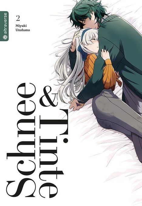 „Schnee & Tinte“ steht links. Zwei Personen umarmen sich liebevoll auf einem weißen Hintergrund.