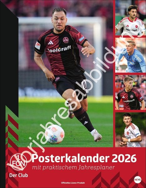 „Posterkalender 2026 mit praktischem Jahresplaner“. Große Aufnahme eines Fußballspielers in Aktion, umgeben von kleineren Spielerfotos.