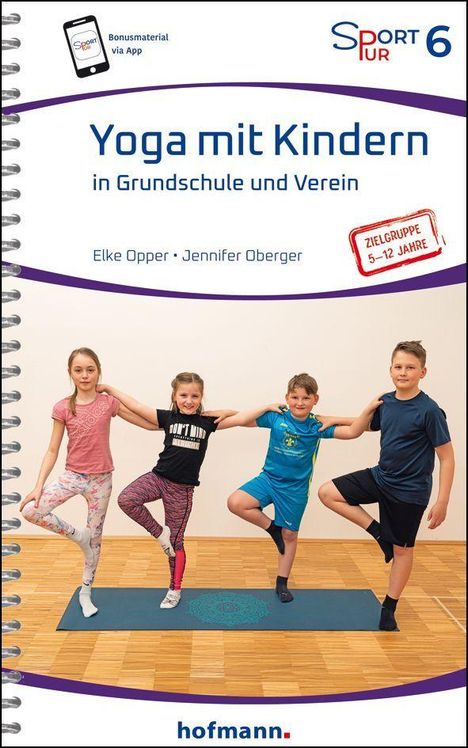 „Yoga mit Kindern in Grundschule und Verein“, Zielgruppe 5-12 Jahre. Vier Kinder machen Yoga auf einer Matte.