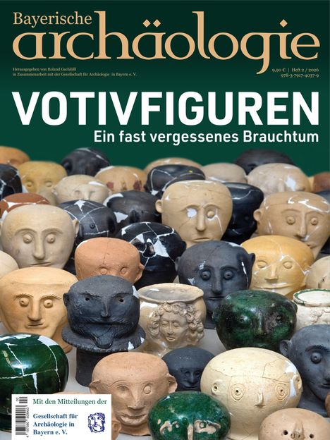 VOTIVFIGUREN. Ein fast vergessenes Brauchtum. Viele Tonkopfskulpturen mit verschiedenen Gesichtsausdrücken.