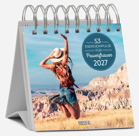 "53 Energieimpulse für Powerfrauen 2027." Illustration: Frau springt vor einer Berglandschaft.
