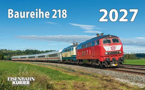 „Baureihe 218“, „2027“. Eine rote Lokomotive zieht lange Reisezugwagen durch grüne Landschaft.