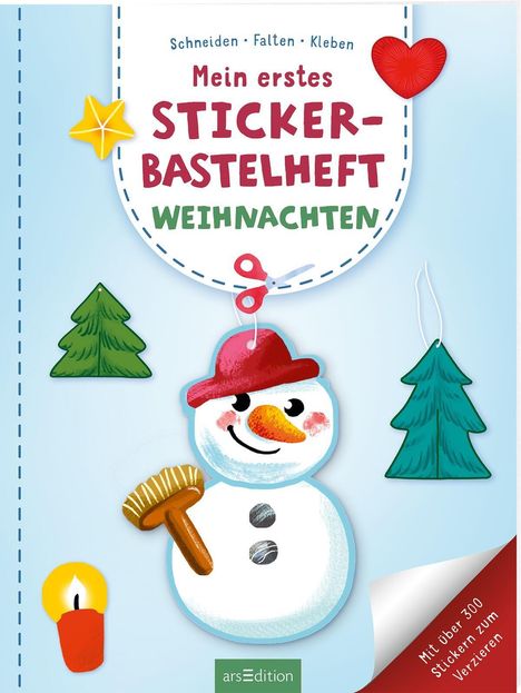 "Mein erstes Sticker-Bastelheft Weihnachten". Oben Sterne, Herz, unten Schneemann, Kerze, Tannenbaum. Verspieltes Layout.