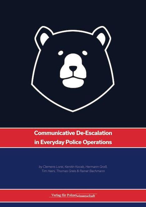 "Communicative De-Escalation in Everyday Police Operations" vor einem Bären-Logo auf dunklem Hintergrund.