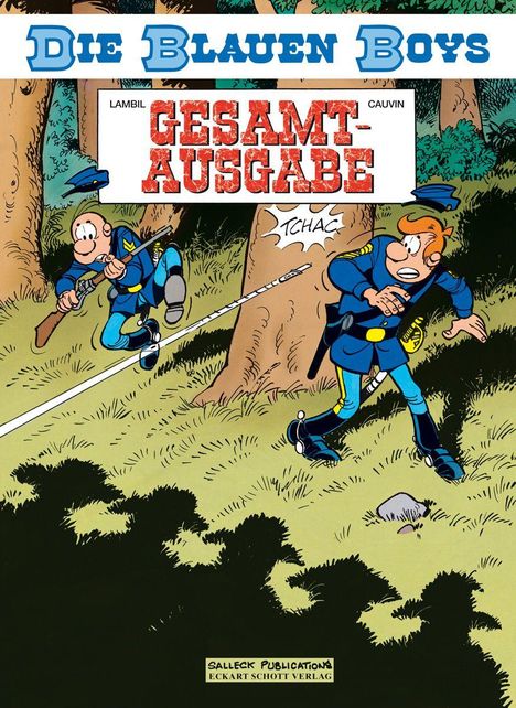 "Die Blauen Boys, Gesamtausgabe. Zwei Soldaten in blauen Uniformen in einem Wald, einer stolpert über einen Ast."