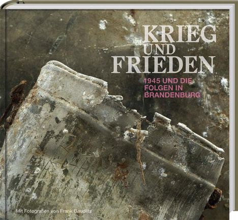 Katinka Meyer: KRIEG und FRIEDEN, Buch