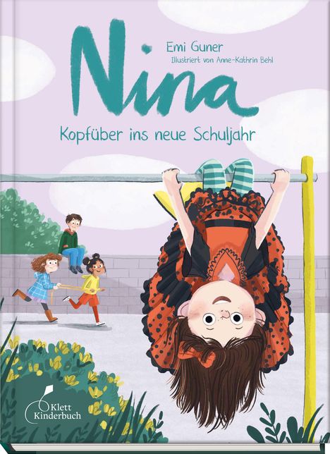 Emi Gunér: Nina - Kopfüber ins neue Schuljahr, Buch