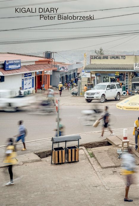 Peter Bialobrzeski: Kigali, Buch