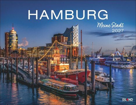 "HAMBURG Meine Stadt 2027" steht groß über einem Hafen bei Abenddämmerung, beleuchtete Boote und Gebäude.