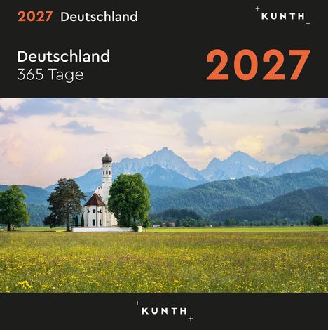 „2027 Deutschland“, „Deutschland 365 Tage“, „2027“, „KUNTH“. Kirche vor Bergkulisse auf blühender Wiese.