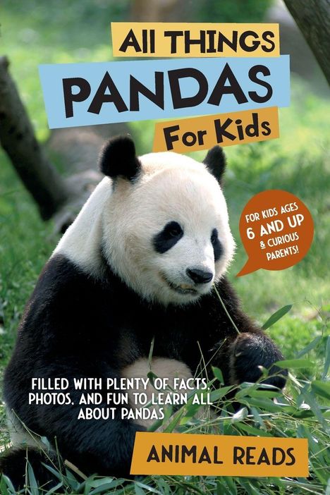 "All Things Pandas For Kids" - Ein Panda sitzt im Gras, das Buch bietet Fakten und Fotos über Pandas für Kinder und Eltern.