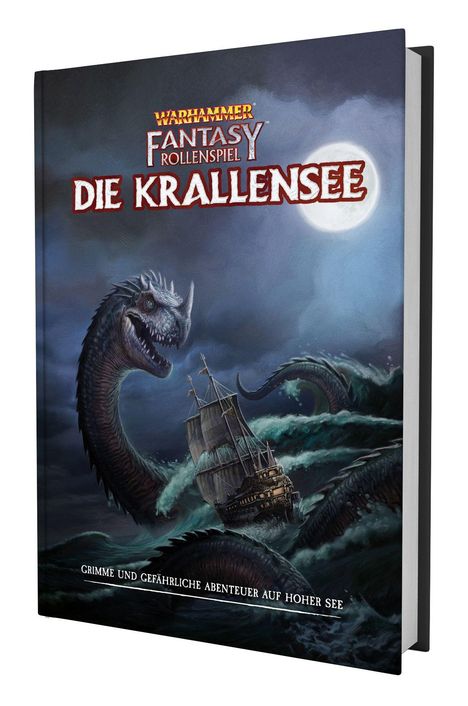 „Warhammer Fantasy Rollenspiel: Die Krallensee“, darunter ein Seeungeheuer, das ein Schiff umschlingt, bei Nacht.