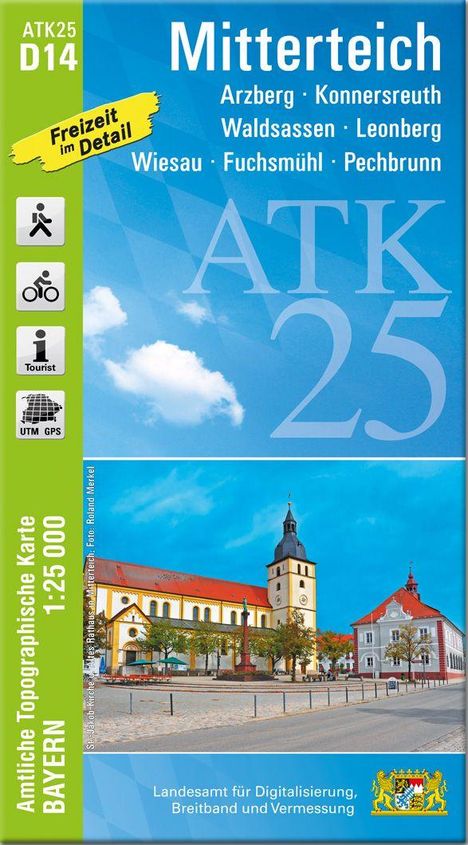 "Mitterteich, Arzberg, Konnersreuth. Freizeit im Detail. ATK25 D14. Bild einer Kirche vor blauem Himmel."