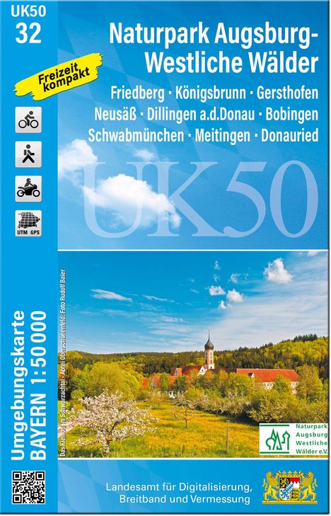 "Naturpark Augsburg-Westliche Wälder" steht auf blauem Hintergrund. Darunter ist eine Kirche vor Waldlandschaft abgebildet.