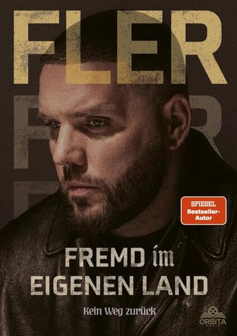 "Fler. Fremd im eigenen Land. Kein Weg zurück." In der Mitte ein Mann im Profil, Hintergrund schlicht.