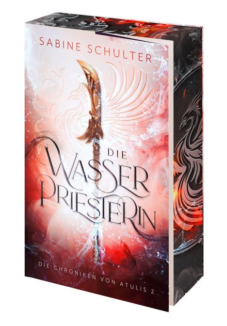 Buchcover: "Sabine Schulter", Titel "Die Wasserpriesterin", Untertitel "Die Chroniken von Atulis 2", mit goldener Lanze.