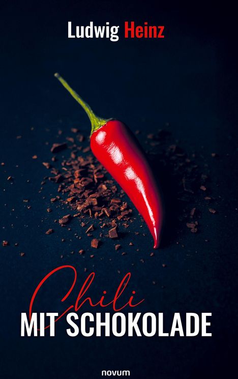 "Ludwig Heinz", "Chili MIT SCHOKOLADE". Eine rote Chili auf dunklem Hintergrund mit Schokoladenstückchen.