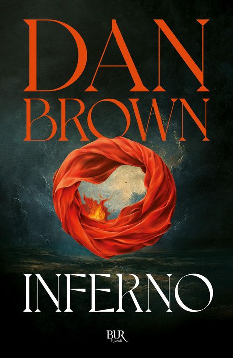 "DAN BROWN" und "INFERNO" in großen Buchstaben. Feuriger roter Ring auf dunklem Hintergrund.