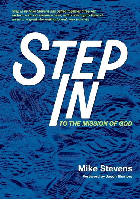 „Step In to the Mission of God“ von Mike Stevens mit Vorwort von Jason Elsmore, blauer Hintergrund mit Fußabdrücken.