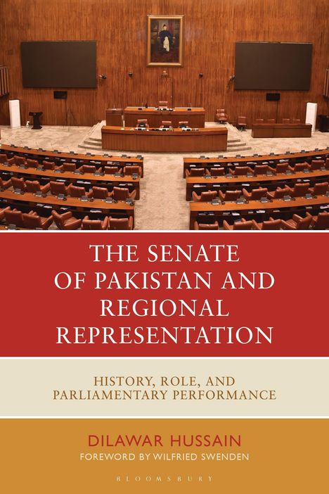 „THE SENATE OF PAKISTAN AND REGIONAL REPRESENTATION“ über Bild des Parlaments mit Holzvertäfelung und leeren Sitzen.