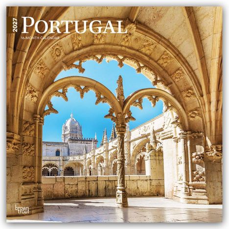 „2024 Portugal“ und „16-Month Calendar“ sind zu lesen. Eine steinerne, verzierte Arkade mit einem gotischen Klosterhof ist sichtbar.
