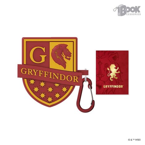 Text: "GRYFFINDOR". Ein Wappen mit einem Löwen und Sternen in Rot und Gelb, inkl. Karabinerhaken.