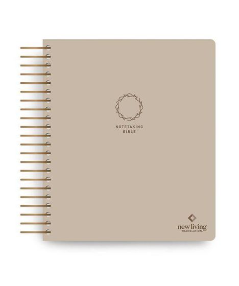 "NOTETAKING BIBLE" und "new living translation" auf braunem Spiralblock, Kranzsymbol in der Mitte.