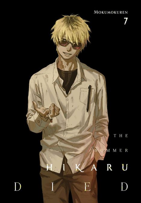 Texte: "Mokumokuren 7", "The Summer Hikaru Died". Eine Illustration eines blonden Mannes mit Brille und Zigarette.