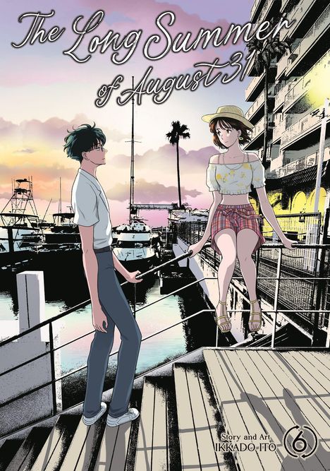 "The Long Summer of August 31" steht oben. Zwei junge Menschen am Hafen bei Sonnenuntergang, mit einem Boot im Hintergrund.