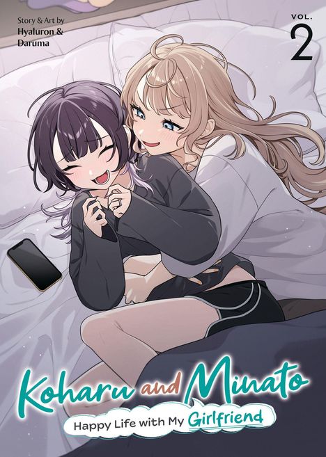 „Koharu and Minato: Happy Life with My Girlfriend, Vol. 2“. Zwei lachende Personen liegen kuschelnd in einem Bett.