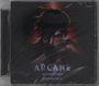 "ARCANE", "LEAGUE OF LEGENDS" auf CD-Hülle, Illustration zeigt mysteriöse Figur mit Schatten, rot-schwarzer Hintergrund.