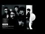 "Frankie Goes to Hollywood Radio One Sessions 1982-1983" steht auf einem Bild von fünf Männern in Schwarz-Weiß.