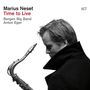 Marius Neset, Time to Live, Bergen Big Band, Anton Eger. Profil eines Mannes mit Saxophon, monochromer Stil.