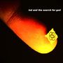 Text: „lsd and the search for god“. Ein Finger berührt ein kleines Papierstück mit einem Muster.