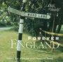 "Forever England", "Music for a Green-and Pleasant Land." Ein Wegweiser vor einer ländlichen Landschaft mit Bäumen.