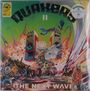"QUAKERS II THE NEXT WAVE" oben und unten. Illustration mit futuristischen Lautsprechern und lebhaften Farben.