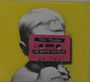 "Too Tough", "The Remote Controls" auf pinker Kassette, die das Gesicht eines Babys auf gelbem Hintergrund verdeckt.