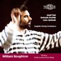 "Josef Suk, Antonín Dvořák, Leos Janáček, English String Orchestra. William Boughton dirigiert, gestreifter Pullover."