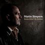 Text: "Martin Simpson, Some Kind Of Jubilee." Ein Mann im Profil, ernst, vor dunklem Hintergrund.