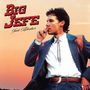 Text: "BIG JEFE", "Jack Blocker". Ein Mann in Cowboy-Kleidung raucht und blickt nach rechts, vor einem orangefarbenen Himmel.