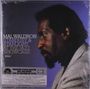 "Mal Waldron Stardust & Starlight at the Jazz Showcase" steht auf einem Albumcover mit dem Profil eines Mannes in einem Anzug.
