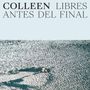 "COLLEEN LIBRES ANTES DEL FINAL." Ein Schwimmer treibt auf glitzerndem Wasser in heller Umgebung.