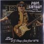 „Popa Chubby and the Beast Band. Live at G. Bluey's Juke Joint NYC“. Ein Musiker mit Gitarre vor technischem Hintergrund.