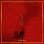 Text: "Original Motion Picture Soundtrack", "CONCLAVE", "Music by Volker Bertelmann". Roter Hintergrund, schwarzer Rauch.