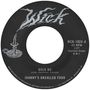 "Hold Me" von Johnny's Uncalled Four, WCK-1024-A, 45 RPM. Wick Logo mit Kerze; Kreisform.
